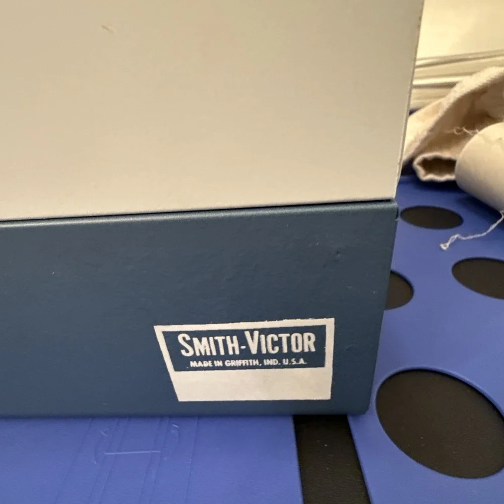 Smith-Victor vtg blue